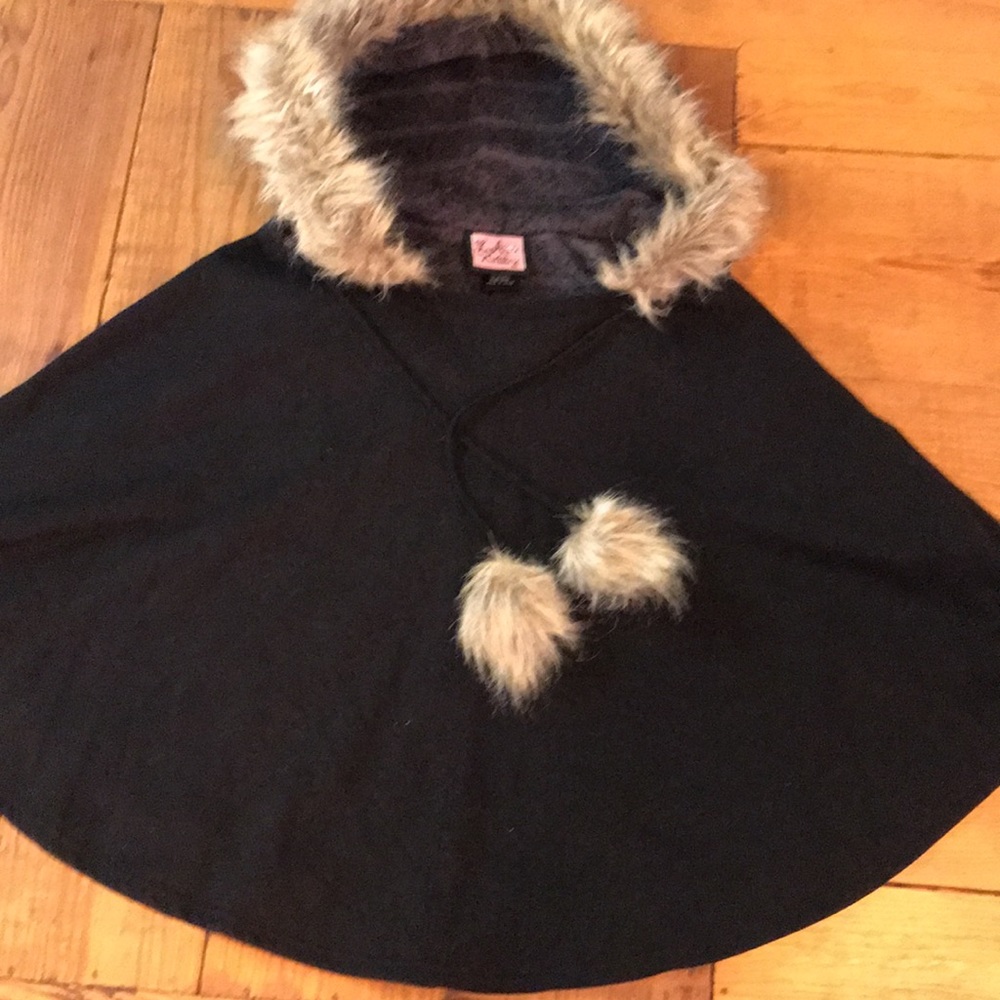 LA Kitty Poncho Size small